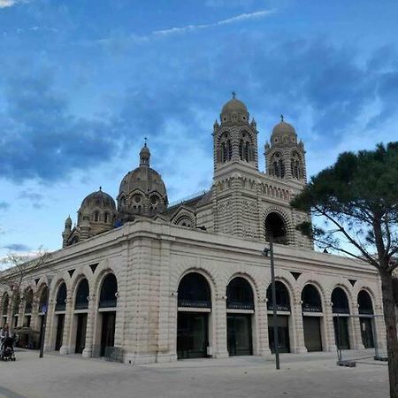 Charmant Studio Quai Joliette Marseille Exterior photo